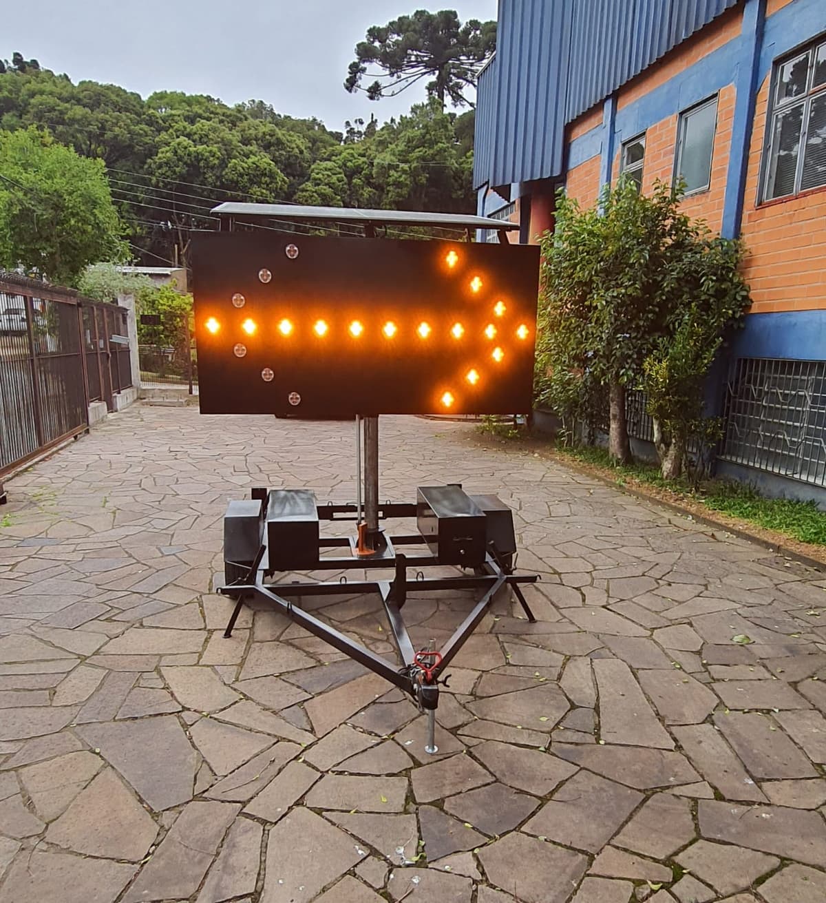 Sinalizador de Rodovia Móvel - vista 8